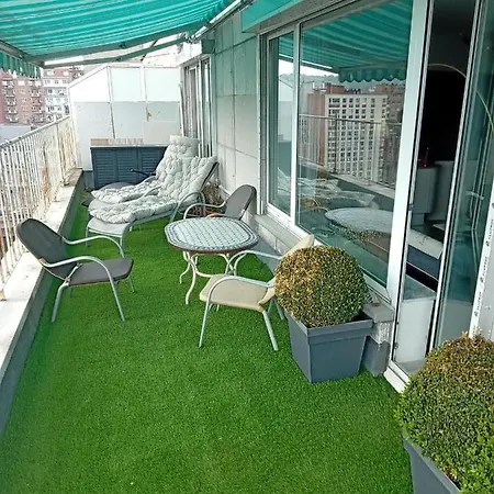 Liege Centre Mediacite Appartement Possible Parking Terrasse Immense 8Eme Pour 2 Personnes Exterior foto