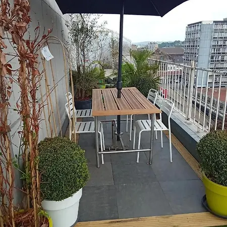 Liege Centre Mediacite Appartement Possible Parking Terrasse Immense 8Eme Pour 2 Personnes Exterior foto