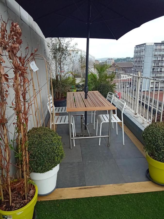 Centre Mediacite Possible Parking Terrasse Immense 8eme Pour 2 Personnes